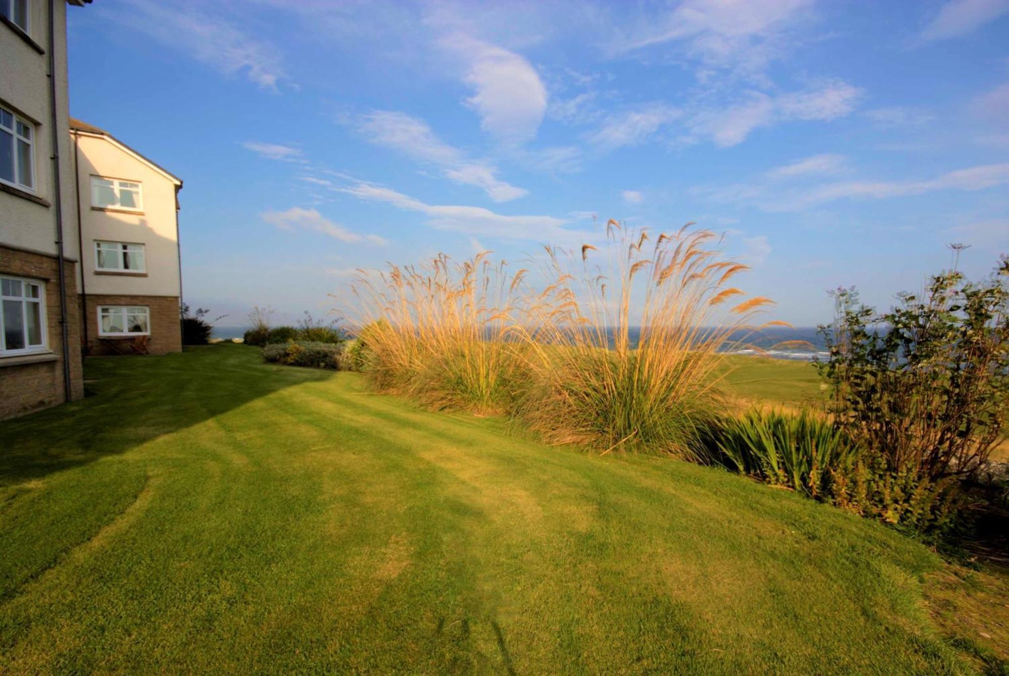 No2 The Links Apartment, Brora Exterior foto